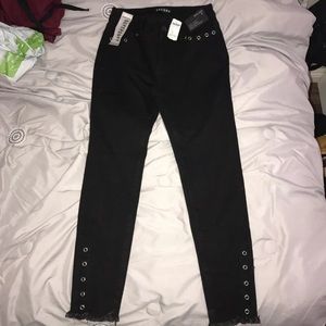 Mid rise skinny jeans